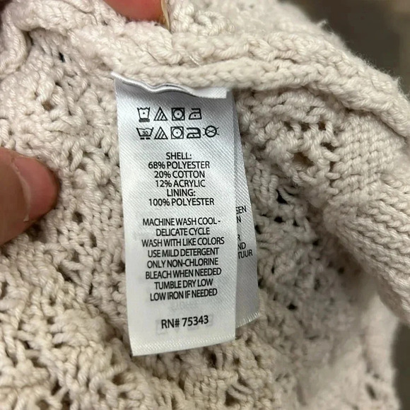 Jessica Simpson lined crochet dress - Picture 6 of 6